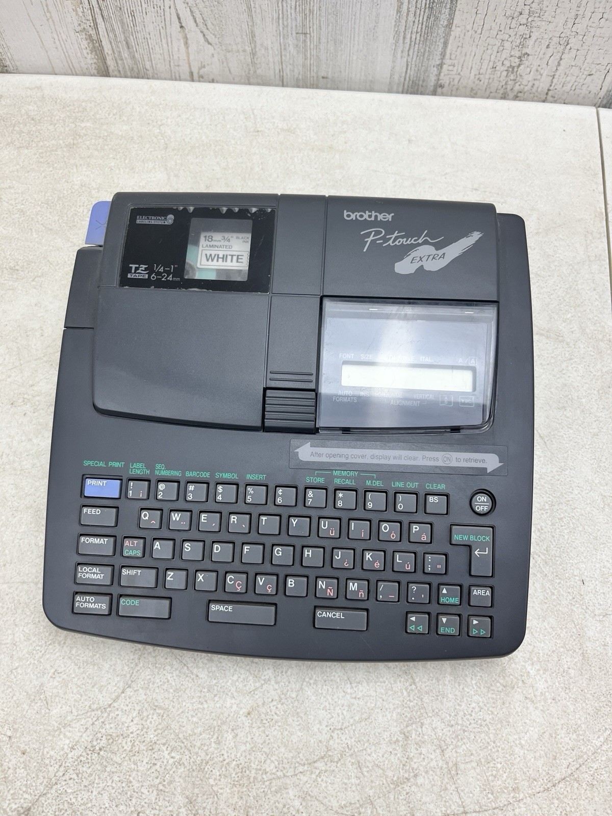 Brother P-Touch Extra PT-520 Electronic Thermal Label Maker TESTED Working Nice