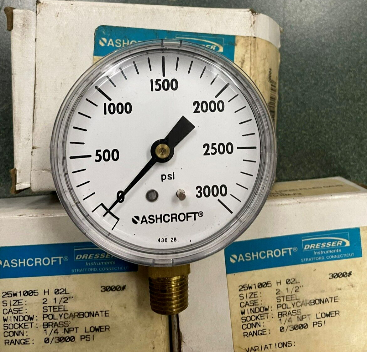 ASHCROFT 25W1005 H 02L 3000#, SIZE 2-1/2'', 0 to 3000 PSI Pressure