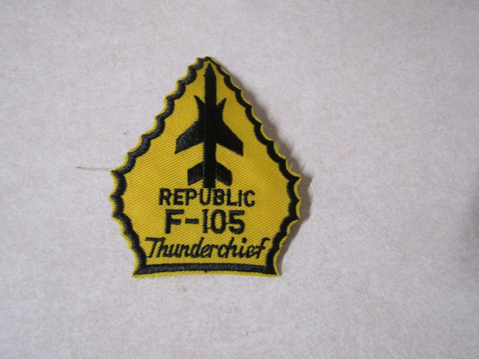 MILITARY PATCH UNITED STATES AIR FORCE REPUBLIC F-105 THUNDERCHIEF AIRCRAFT