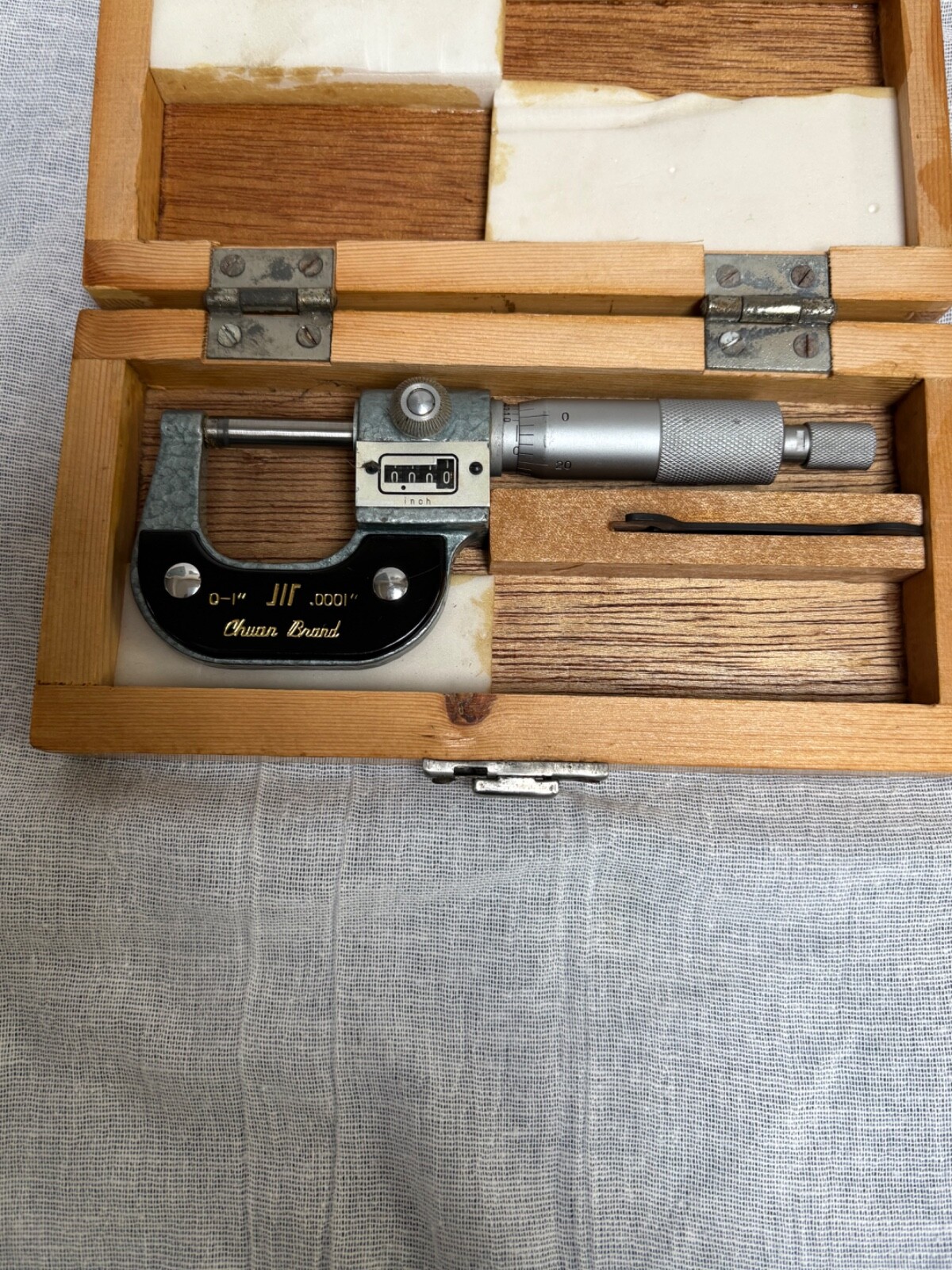 Digit  Micrometer 0 - 1" .001  Chuan Brand No. 4510100 With Original Box