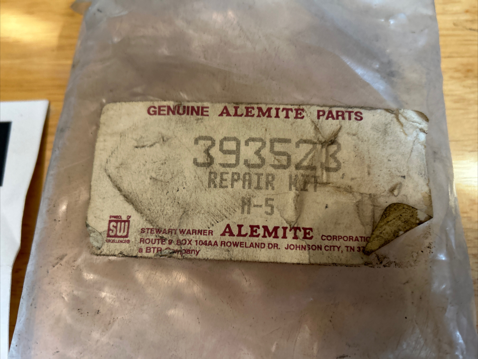 Incomplete Alemite 393523 Major Repair Kit For M-5 Pump New Old Stock