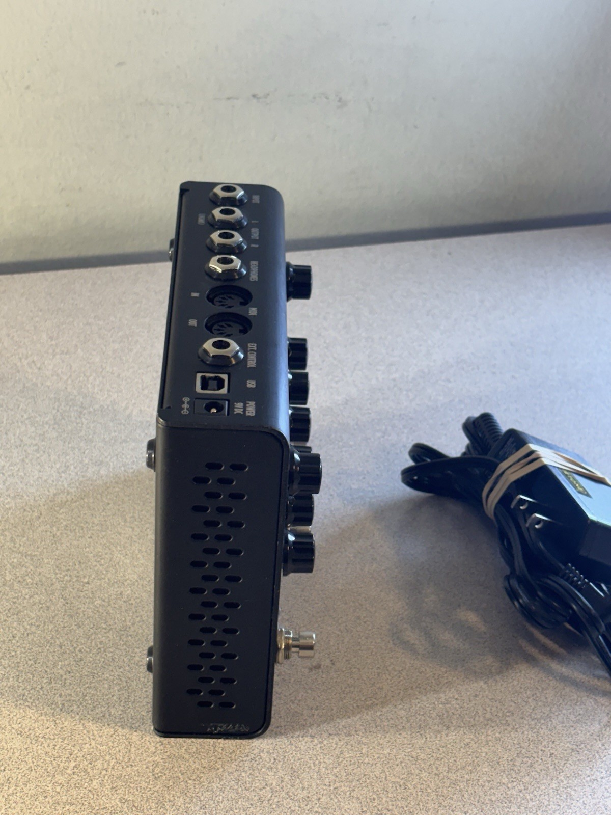 LI TUBE TONEX multi-effector