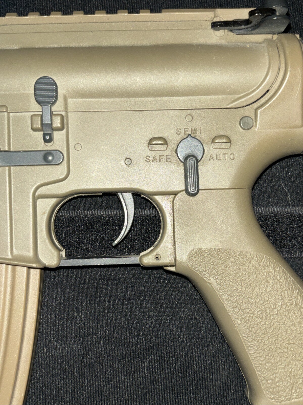 Elite Force CQC M4 + Helmet + Mask