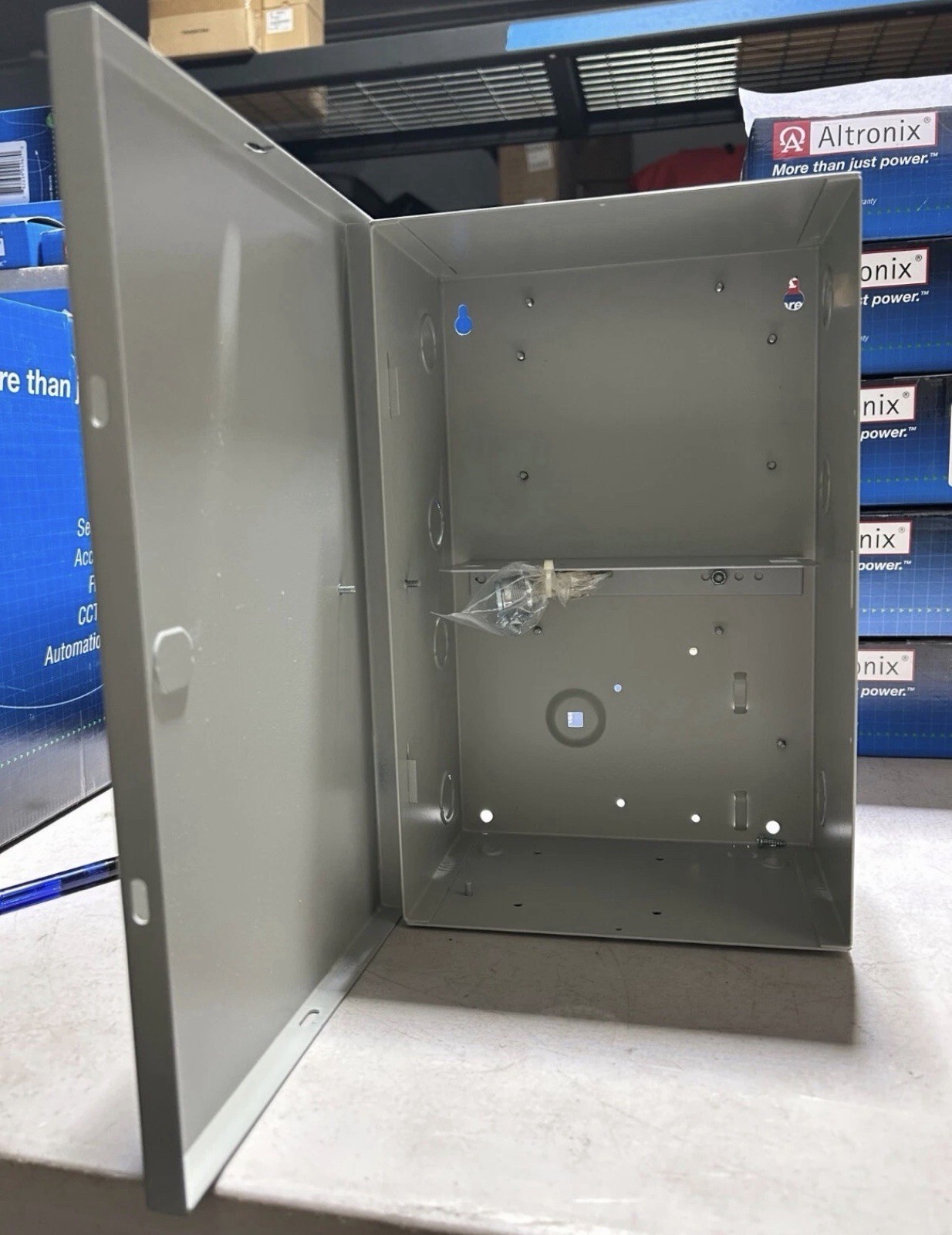 ALTRONIX BC200 Grey Enclosure