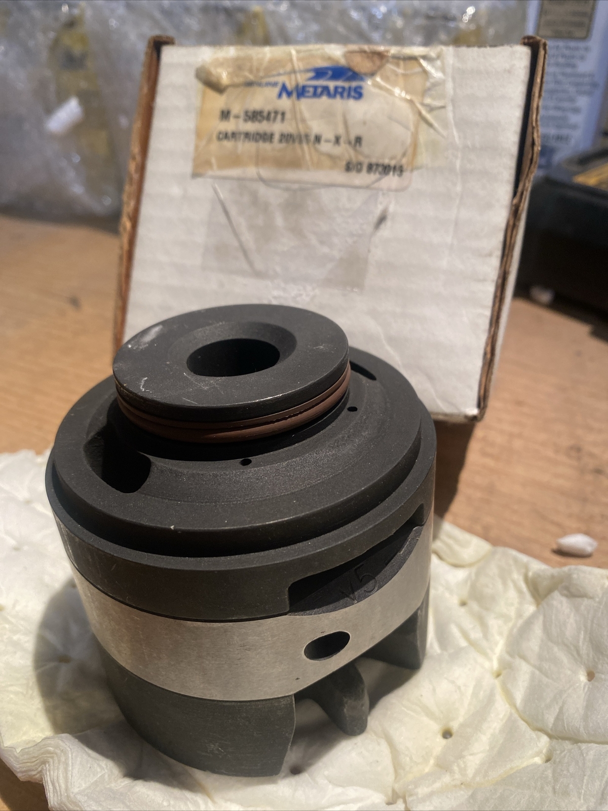 NEW Metaris M-585471 Hydraulic Vane Pump Cartridge 20V05 N-X-R  N20-40-056