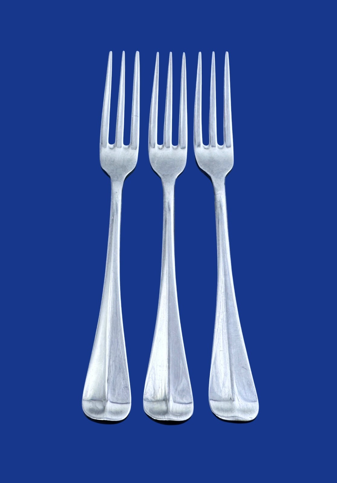 Reed & Barton WILLIAMSBURG ROYAL SCROLL Stainless -- Set of 3 Salad Forks 7 1/8"