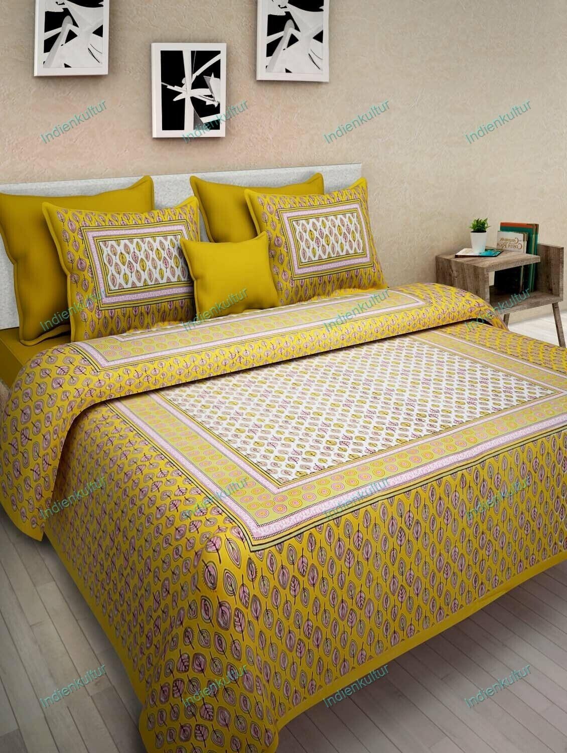Geometric Printed Home Decor Cotton Double Bed Sheet With 2 Pillow Cover 90x108