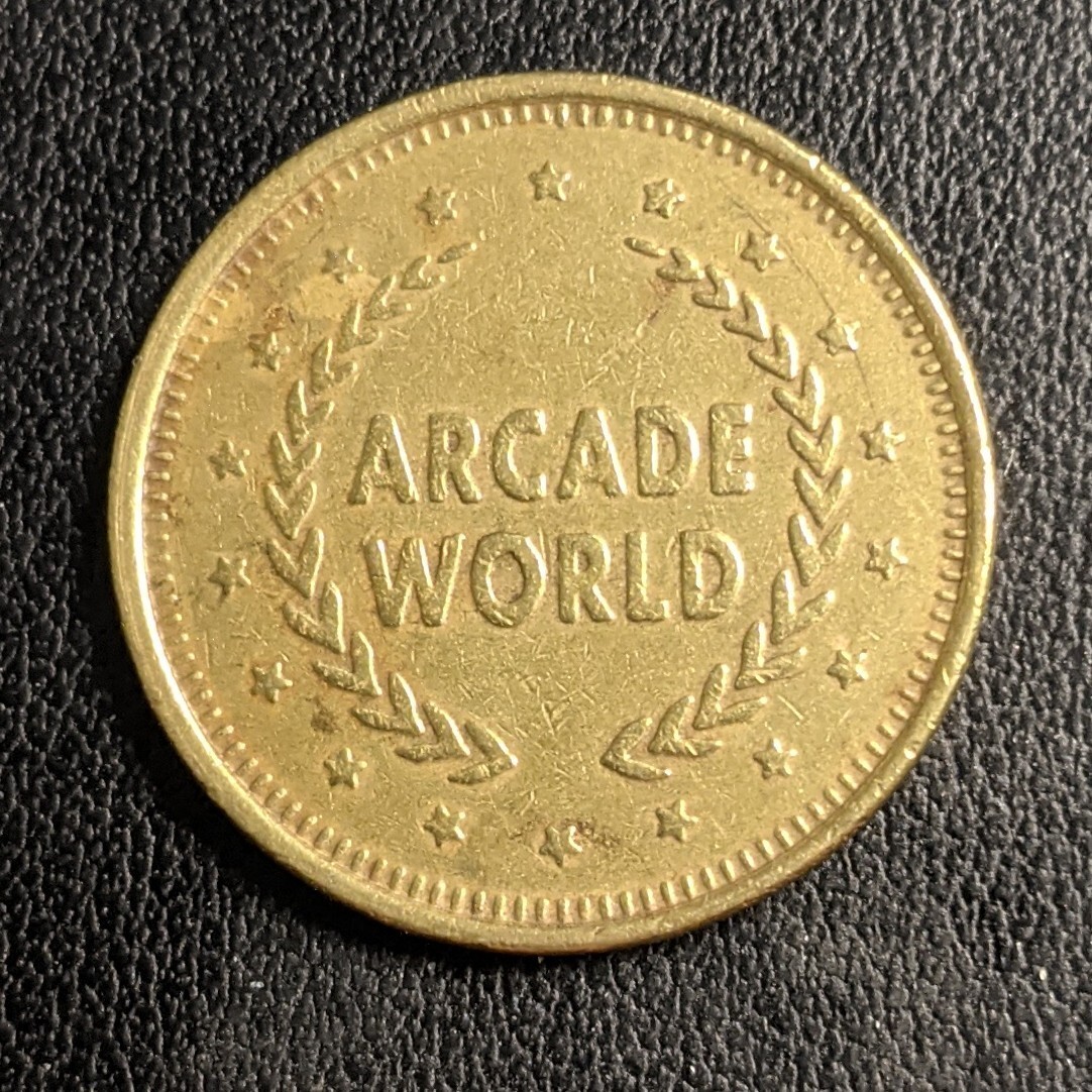 Arcade World Laurel Wreath - Arcade Game Token