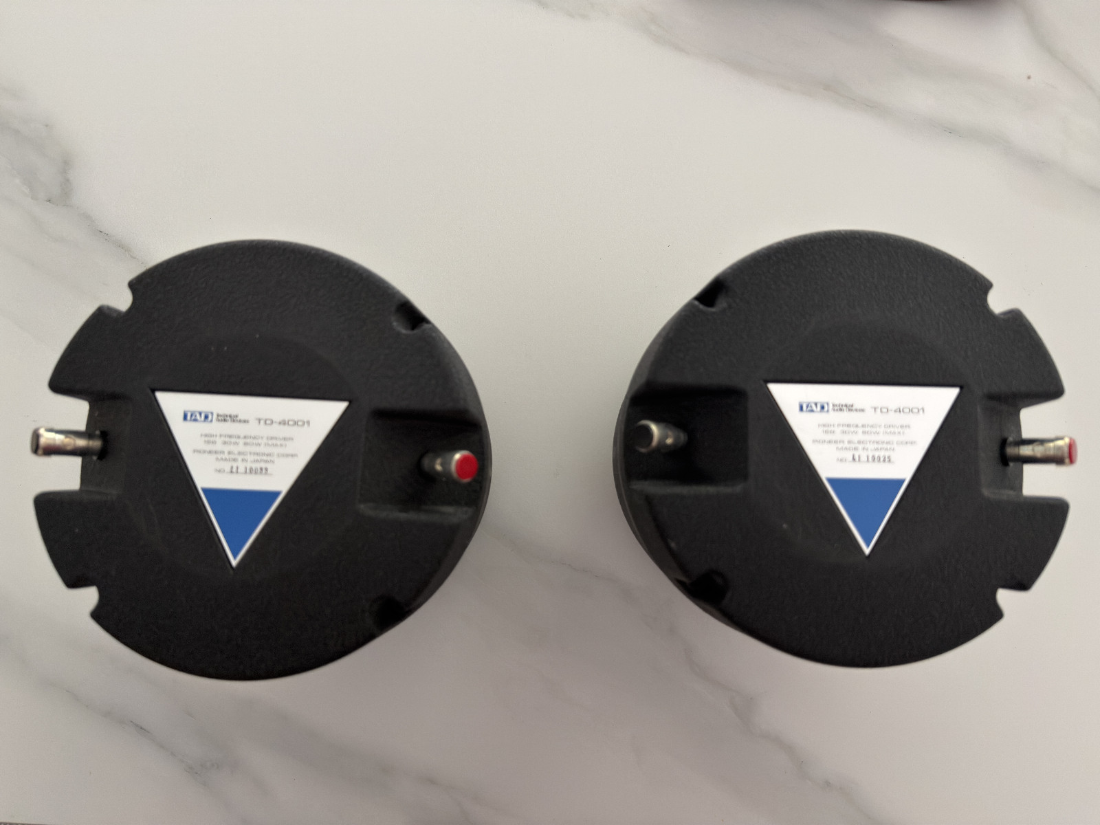 TAD TD-4001 Matched Pair Compression Driver Excellent