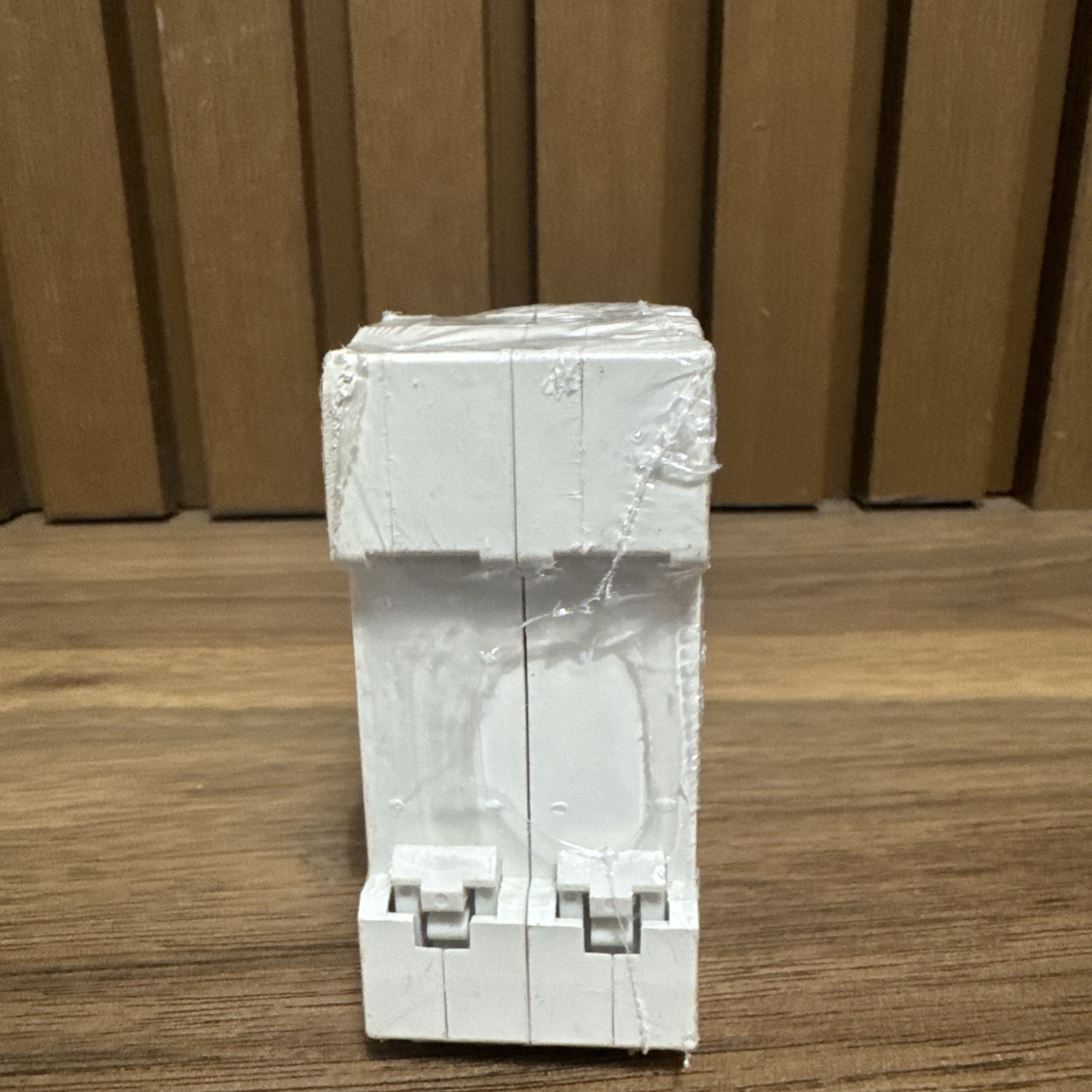 EARU EACBCDC-63 C63 DC1000V 2-Pole Circuit Breaker EACBDC-2P-63A