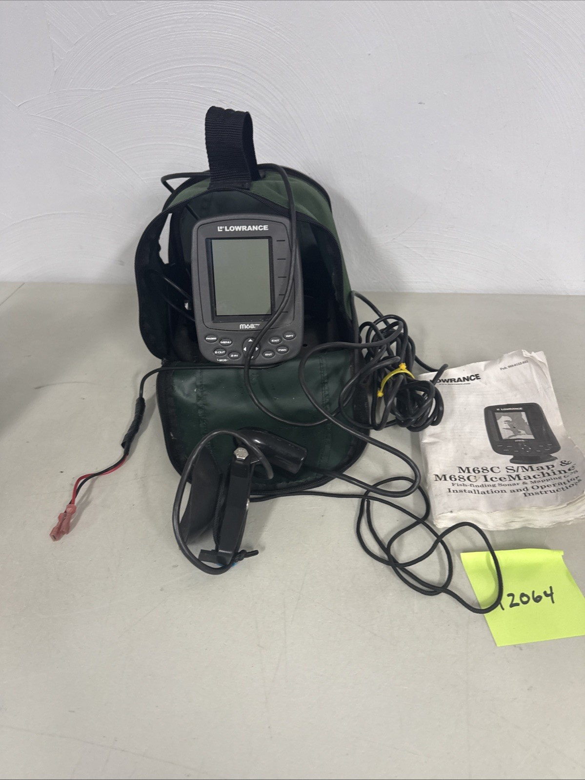 Lowrance M68c M68 c S/Map Fish Finding Sonar & Mapping GPS with Transducer