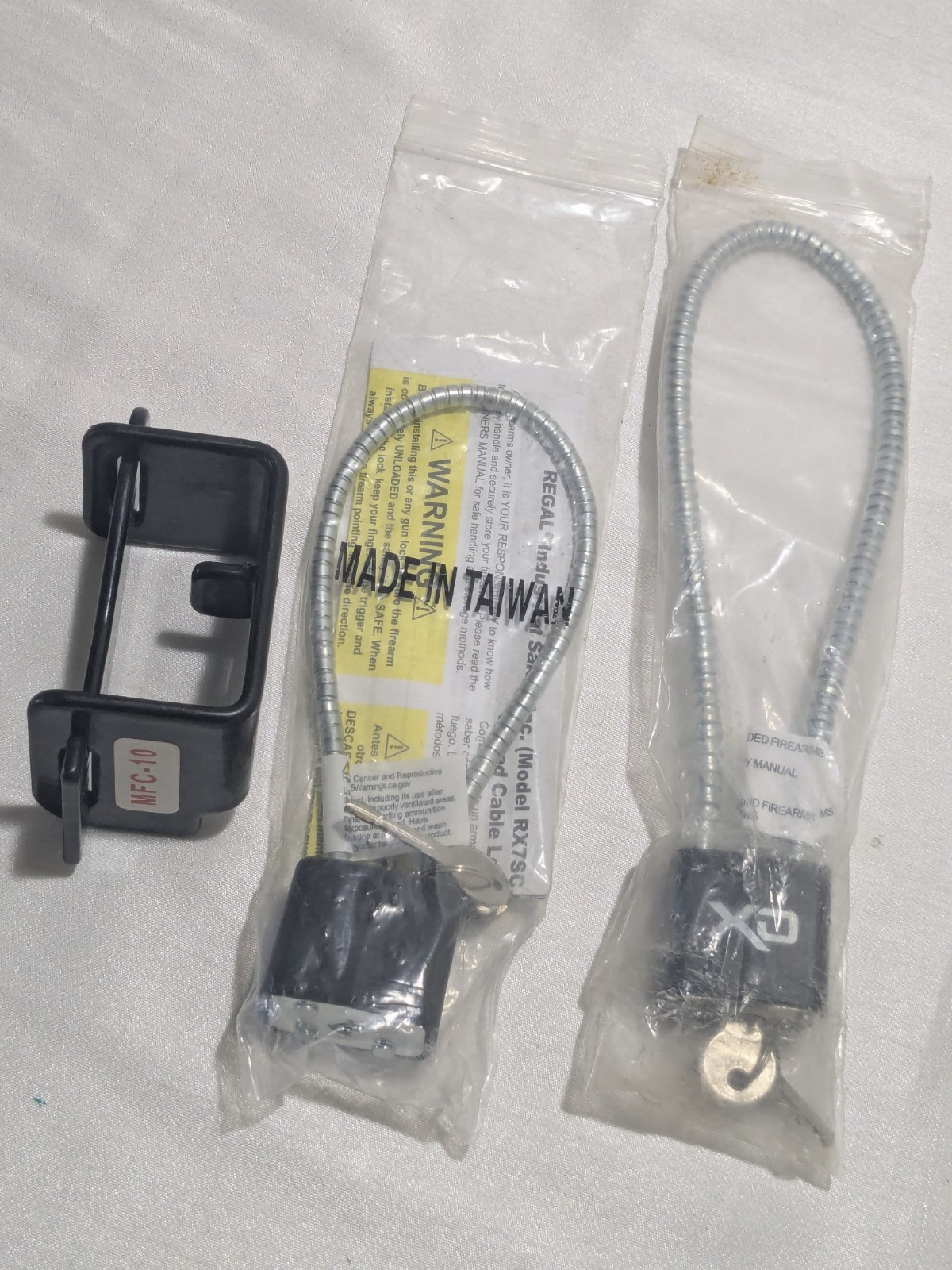 Rifle safety Lock with 2 keys new lock