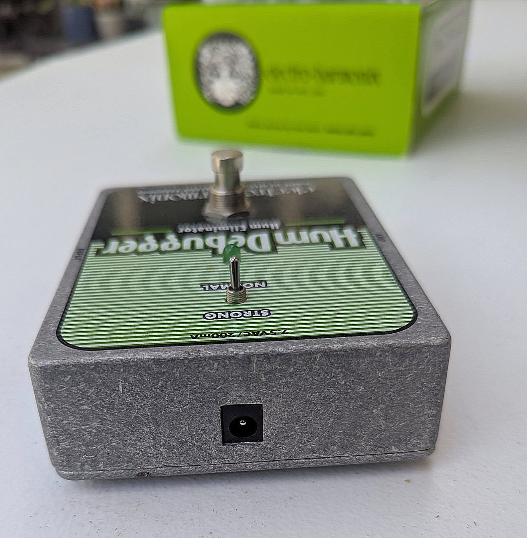 EHX DeHumbugger