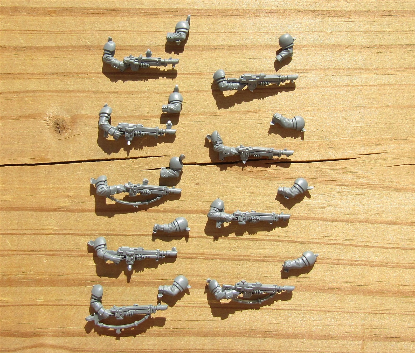 40K Astra Militarum Cadian Shock Troops Lasgun Arms Bits 9 Bitz New