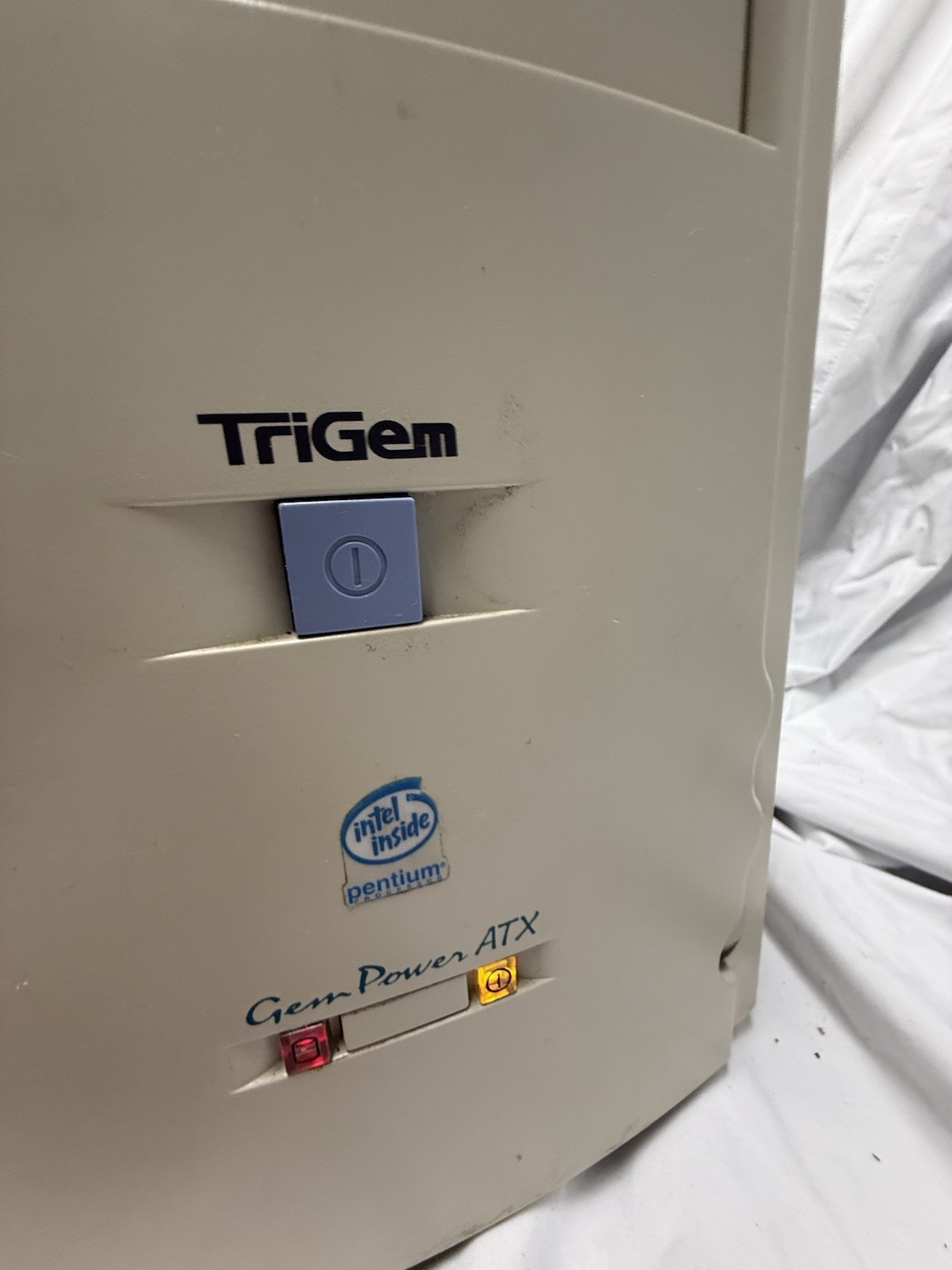VTG TriGem Intel Pentium Desktop Computer Tower Socket 7 ISA /PCI-16x CdROM