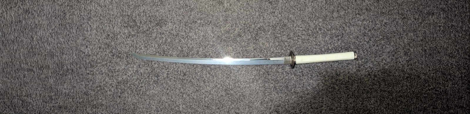 T10 Katana Sharp Clay Tempered Samurai Sword with Real Hamon