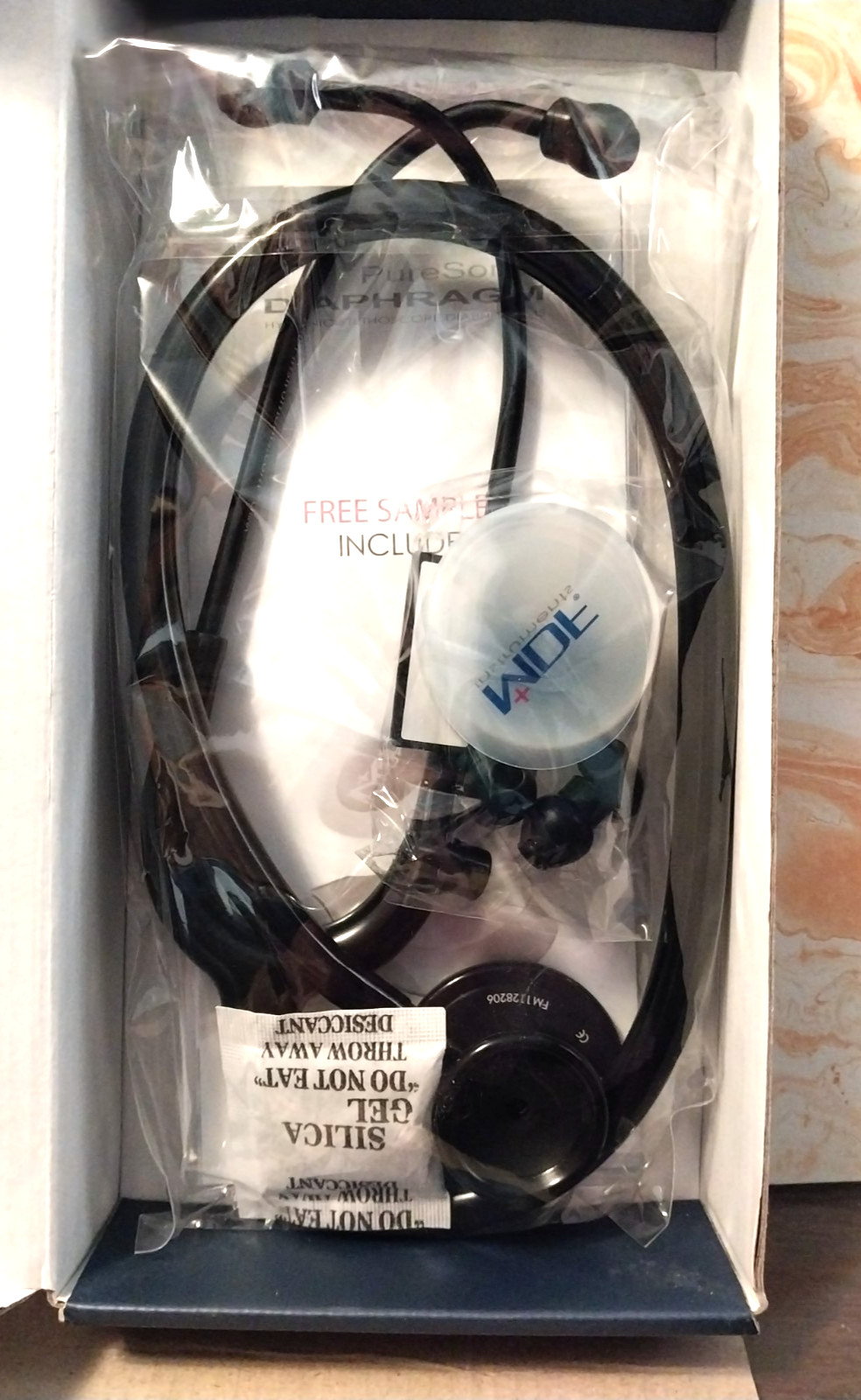 MDF Instruments MDF747XPBO Acoustica Lightweight Dual Head Stethoscope - Black