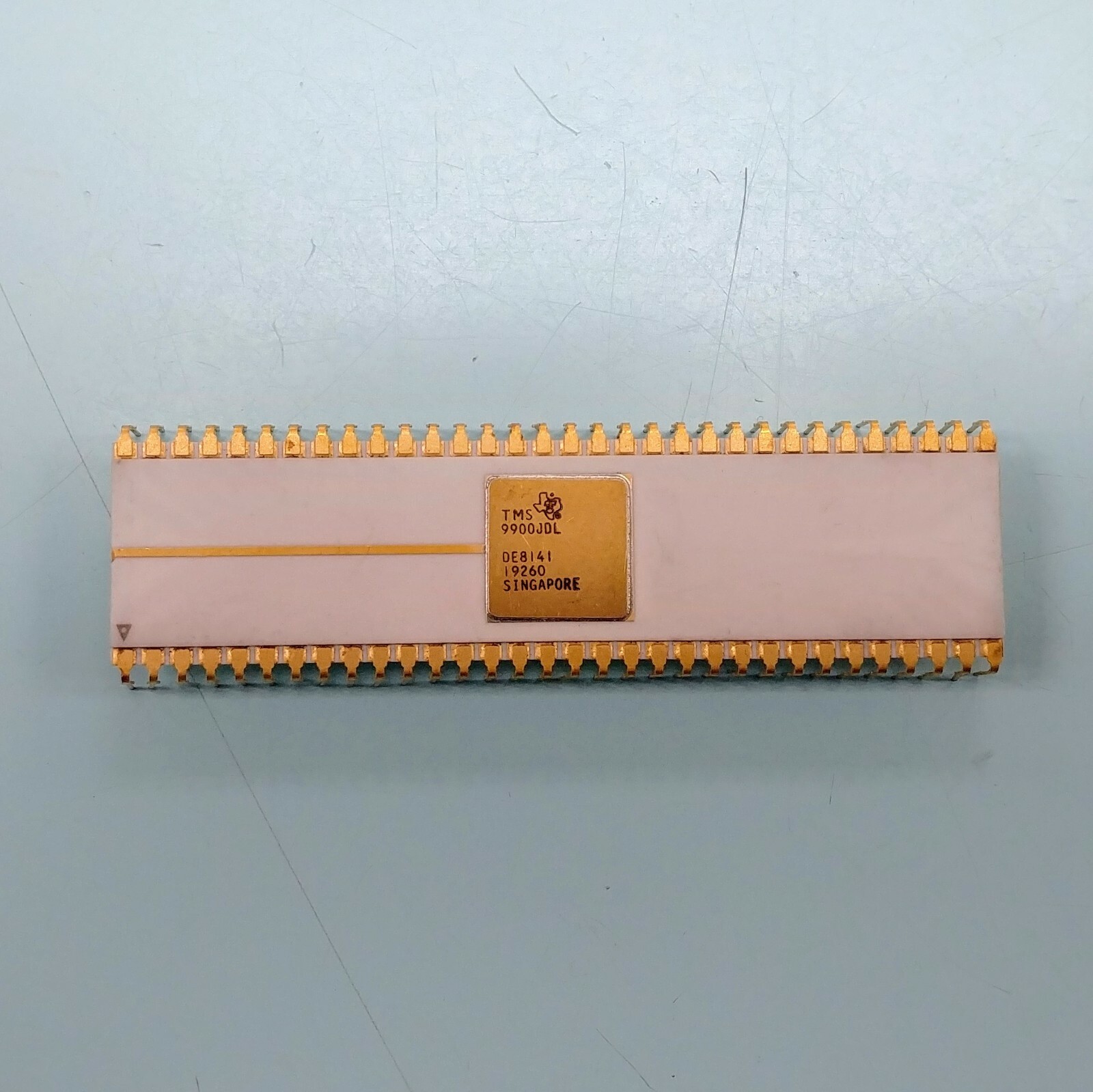 Texas Instruments TMS9900JDL - Original 16-Bit Microprocessor - Vintage - 1pcs