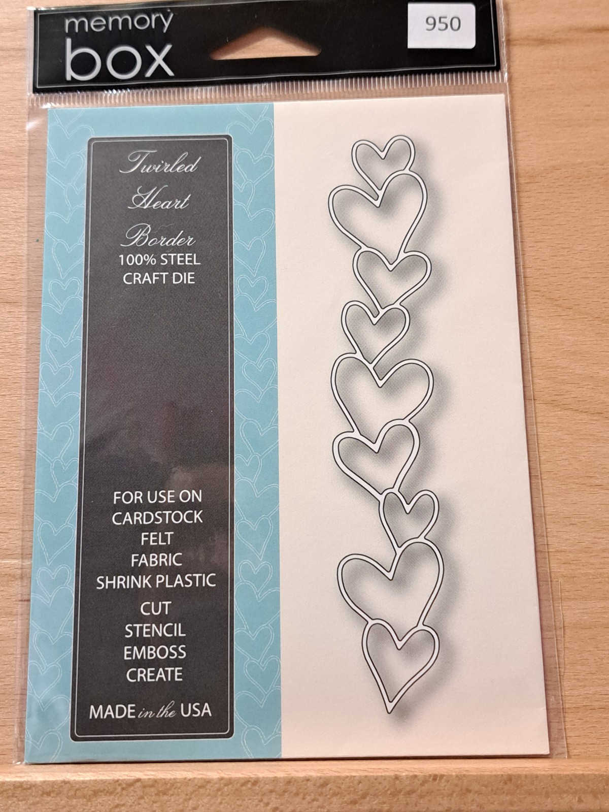 950 Memory Box Twirled Heart Border Banner Edge Valentine Craft Cutting Die