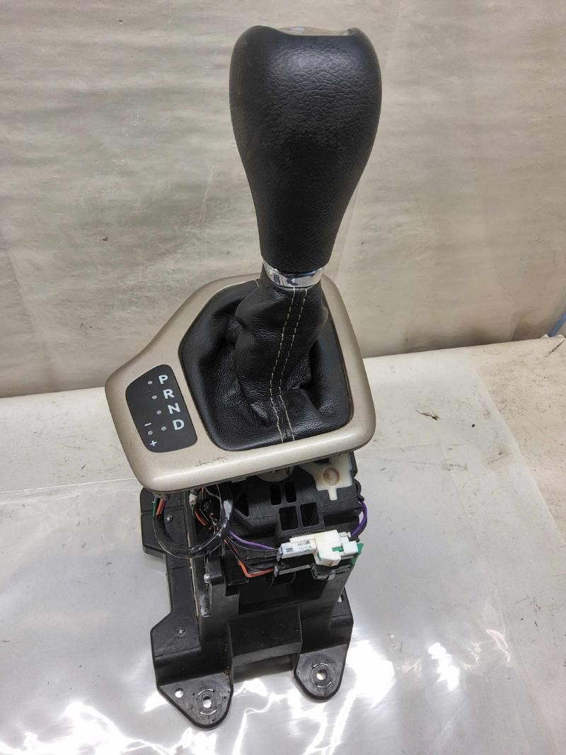 2014-2018 Jeep Cherokee Automatic Floor Gear Shifter Assemly Oem