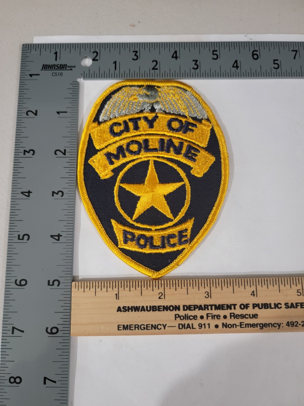 MK2 B4 Police patch Illinois City Of Moline Vintage