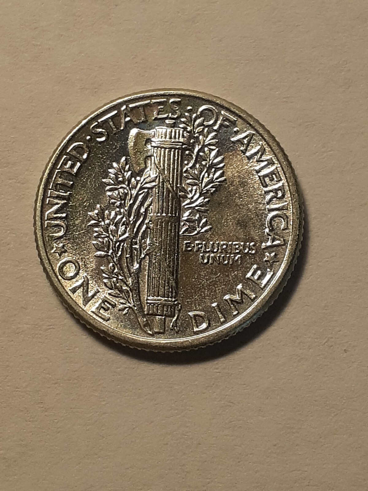 1939 MERCURY DIME UNC