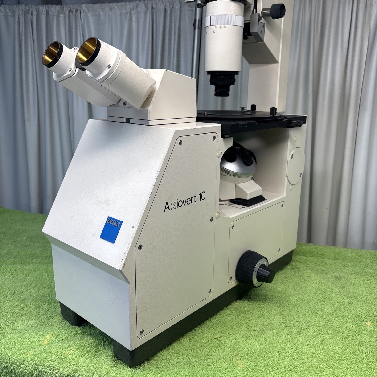 Zeiss microscope Axiovert 10 inverted phase Infinity objs
