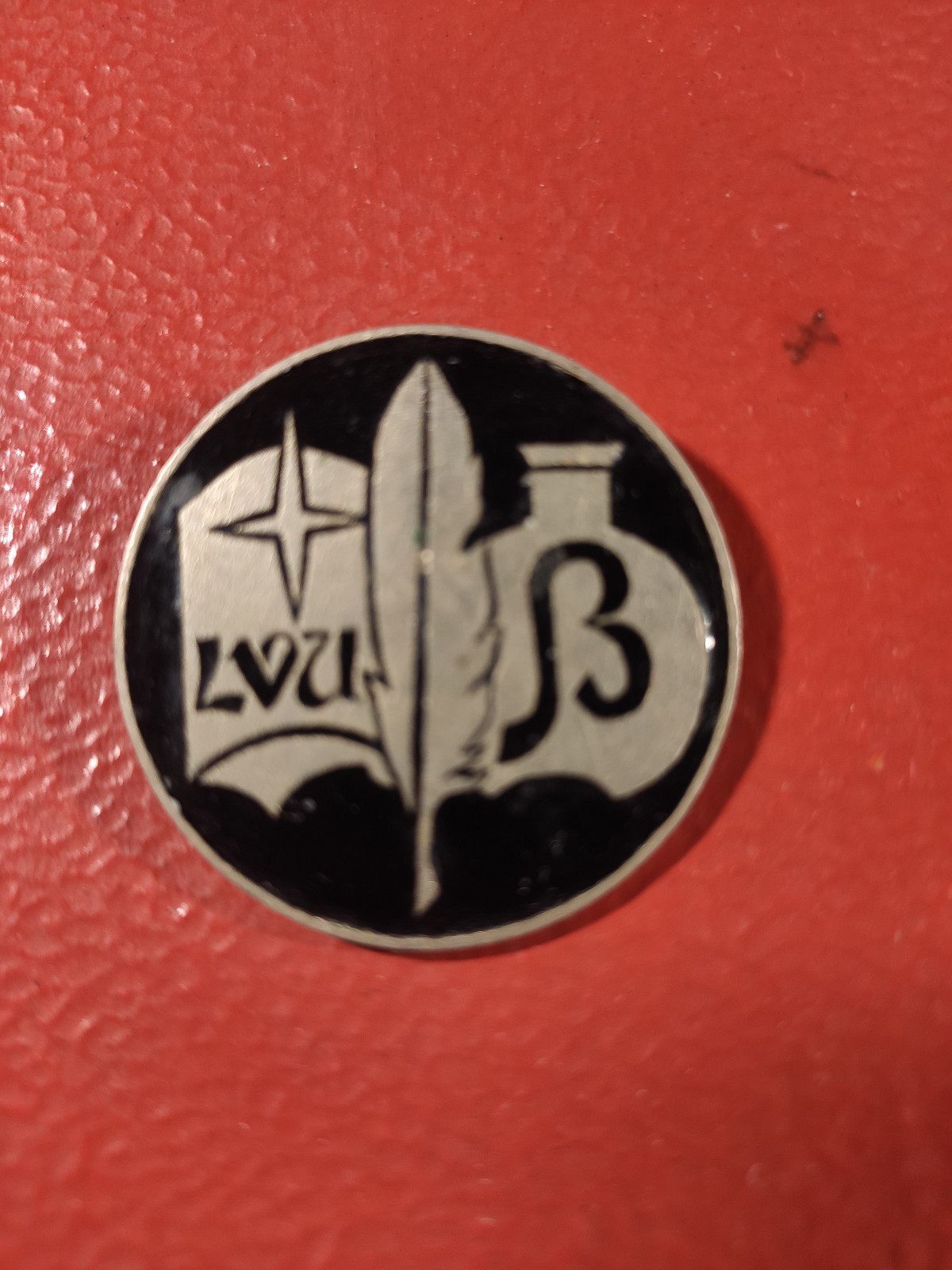 LATVIA RUSSIA OLD ORIGINAL BADGE PIN (LO)