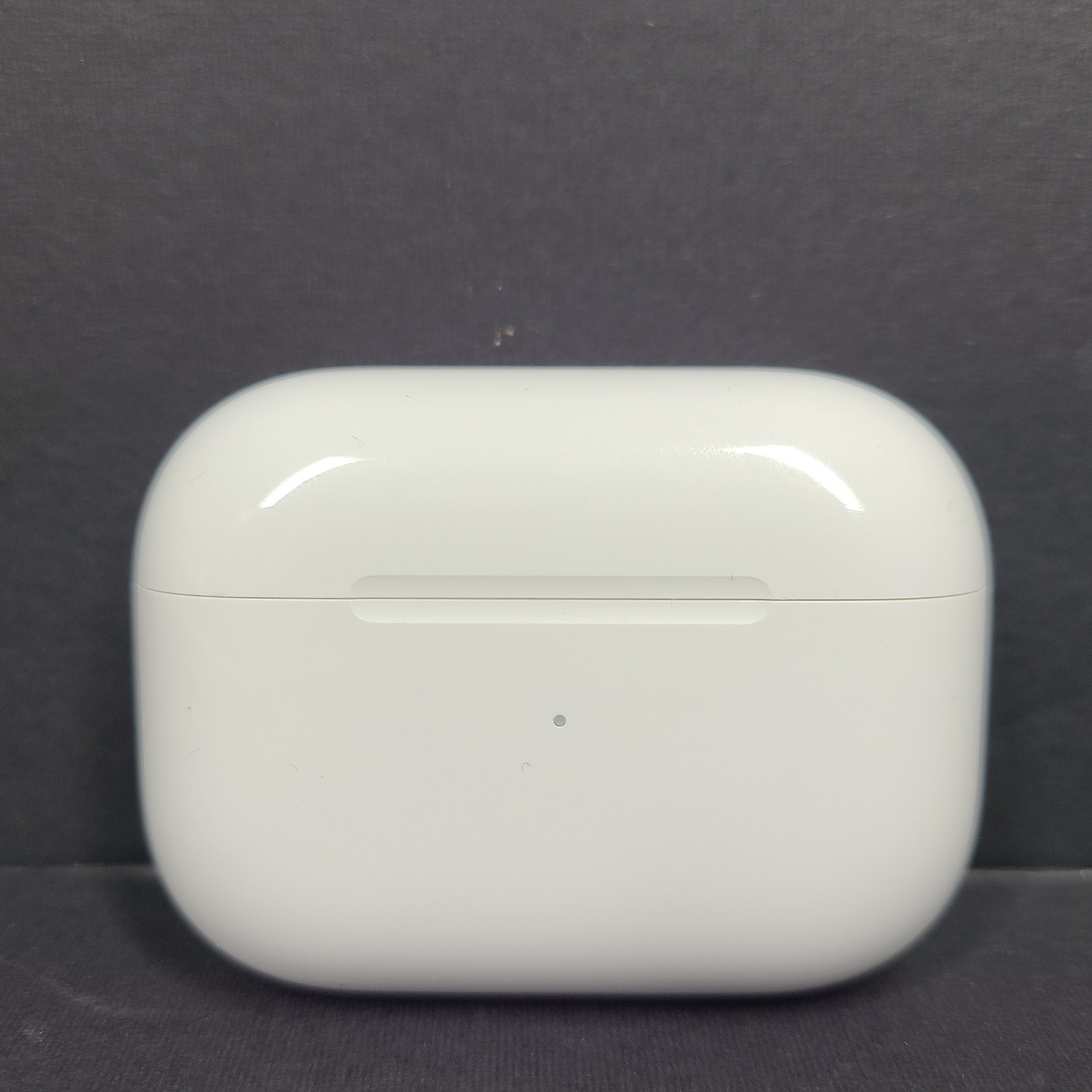 Apple AirPod Pro 2nd Generation Charging Case MagSafe LIGHTNING A2700 100% OEM