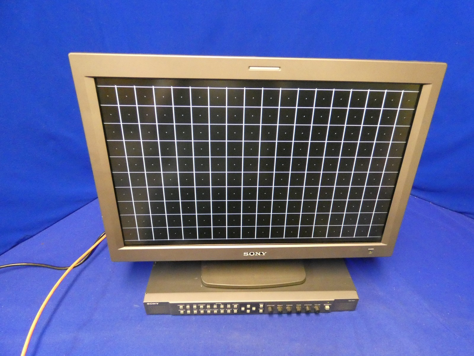 Sony LMD-230W LCD Monitor w/Sony MEU-WX1 Engine Unit, BKM-243HS HD SDI Option