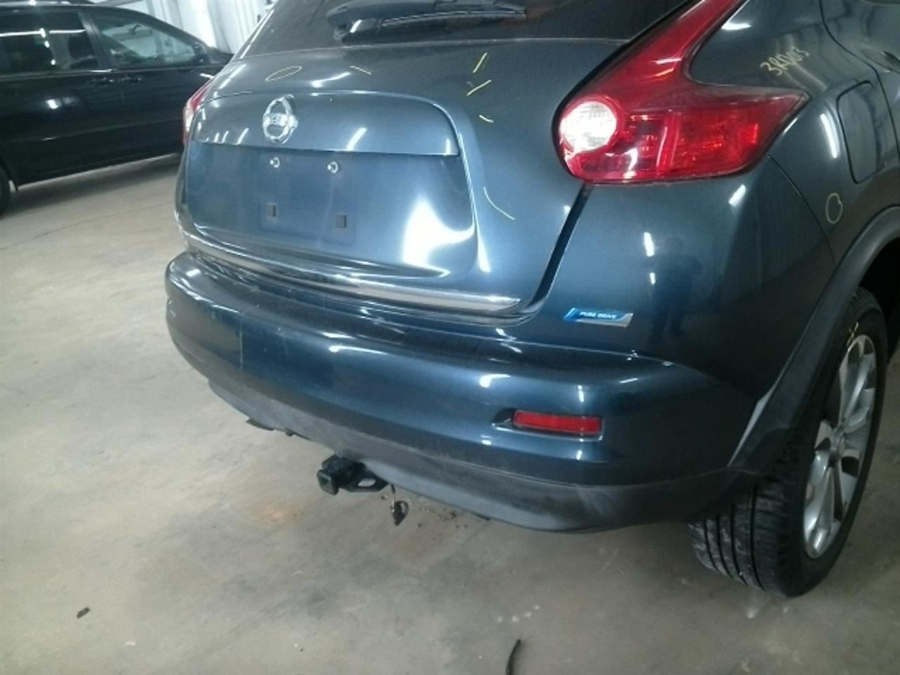 Passenger Right Front Spindle/Knuckle Fits 11-25 LEAF 104828424