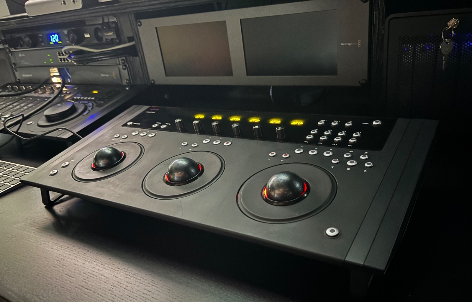 Avid Artist Color- Compact Color Grading Surface Panel - Barely Used