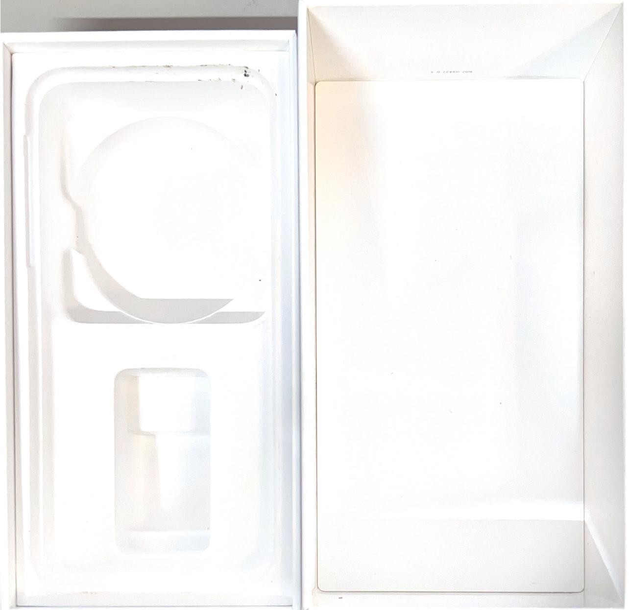 Original Apple Empty Box iPhone SE White (No accessories/No Manual)