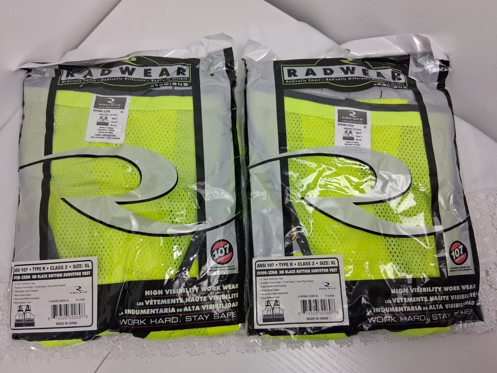 2 Radwear Size XL SV59B-2ZGM HD Black Bottom Surveyor Vests Radians ANSI 107