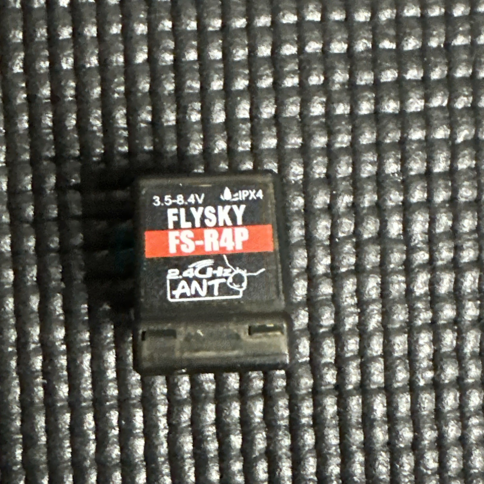 Flysky FS-R4P 2.4GHz ANTENNA LESS 4 Channel Receiver - 3.5-8.4v IPX4 - CLEAN