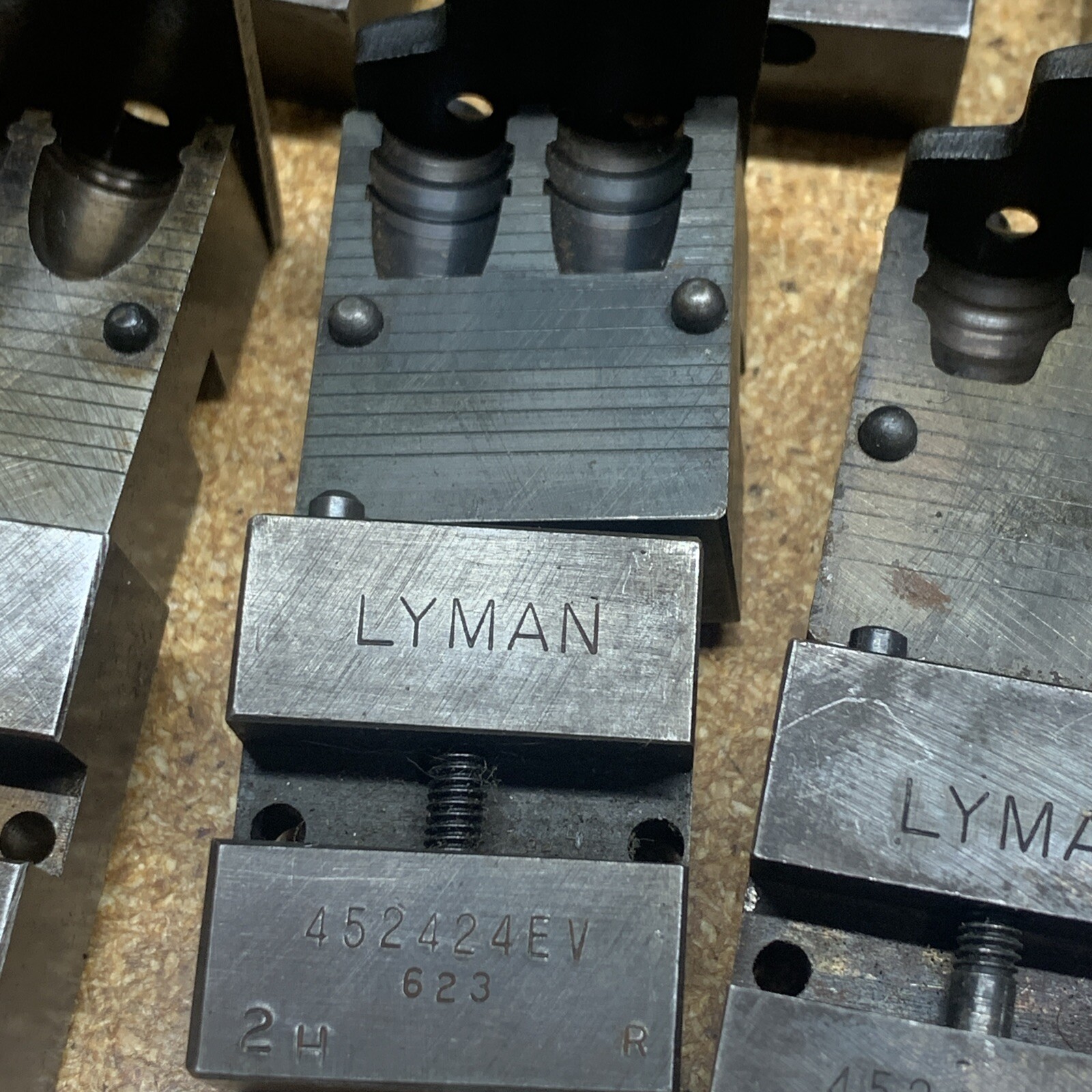 Lyman 2 cavity bullet molds