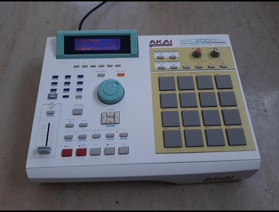 Akai MPC 2000XL Custom Pop Color Mint Drum Machine Sampler Serviced Max RAM CF