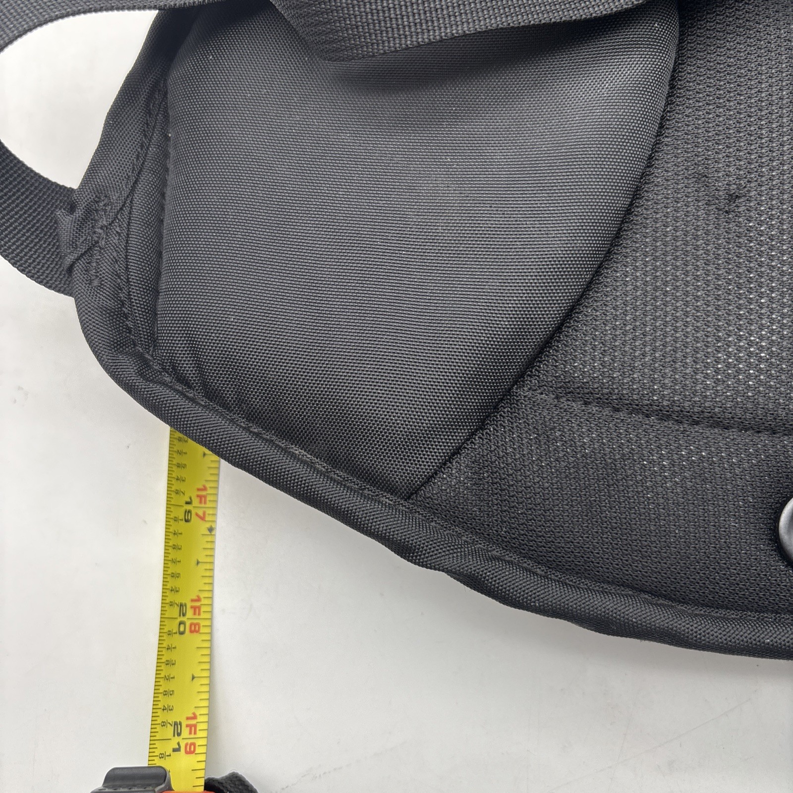 Camelbak Maximum Gear Viper Hydration Hiking Backpack 3.1L 102oz Bladder Black