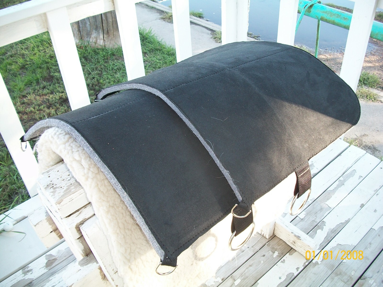 Roman Riding Pads