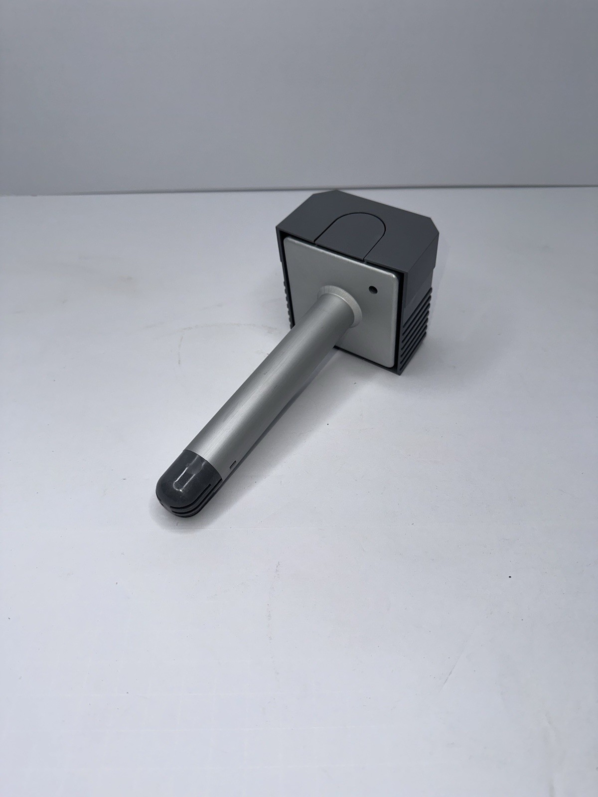 Johnson Controls HE-6310-4 Metasys Humidity Transmitter with Temp Sensor