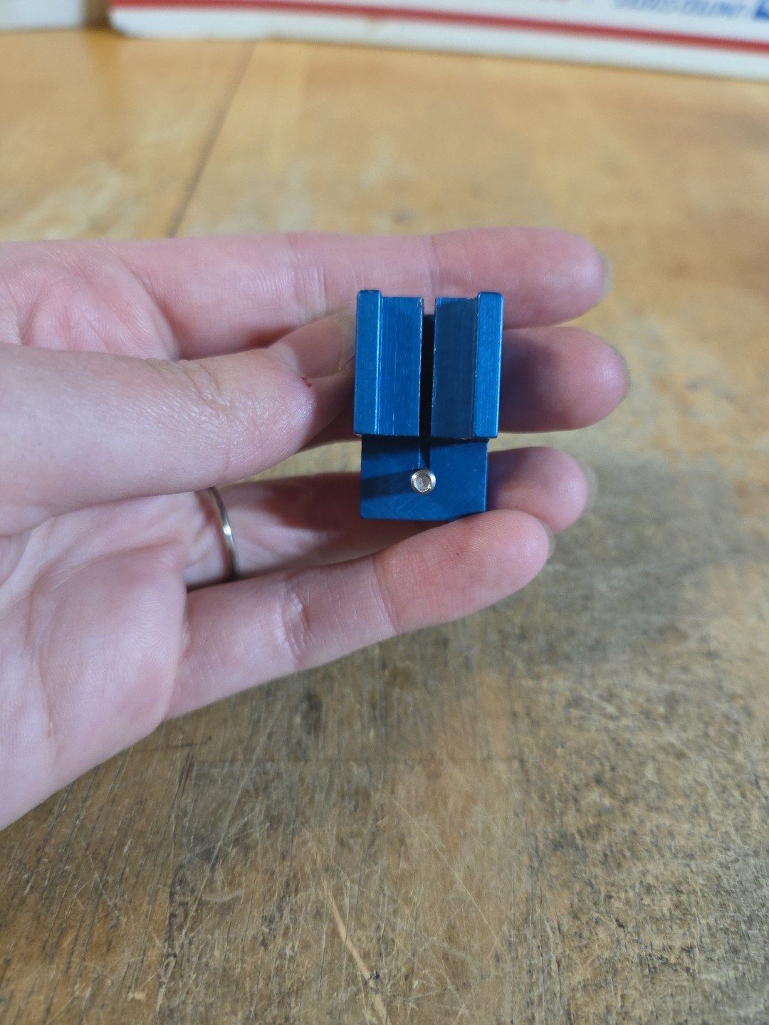 K&M Pilot Jack
