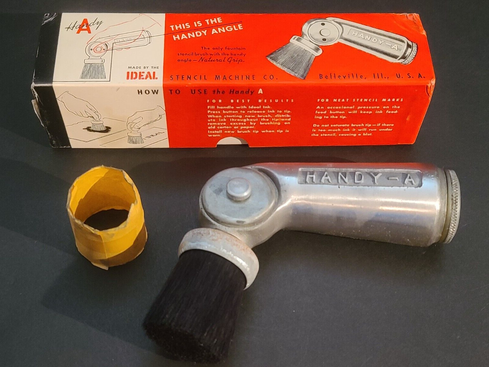 MINT! Ideal Stencil Machine Handy-A Angle Fountain Stencil Brush in Original Box