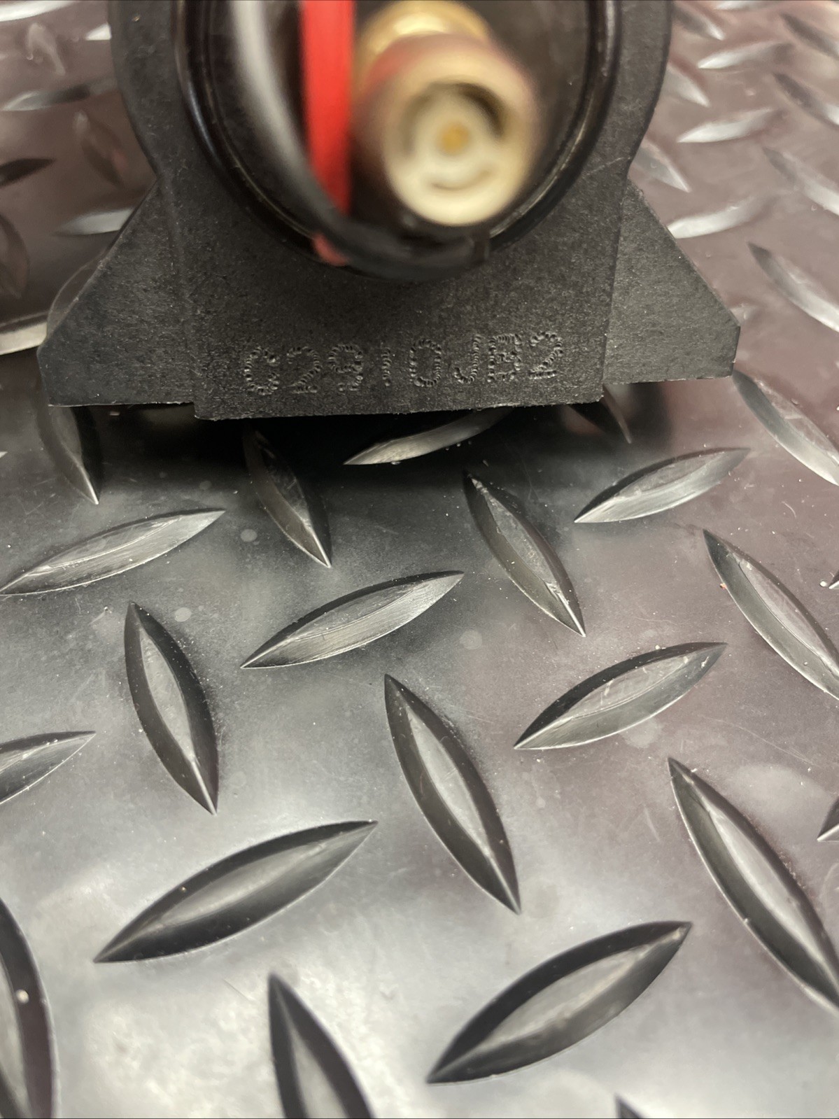 CarBole Micro Electric Fuel Pump Universal 5/16” #0748