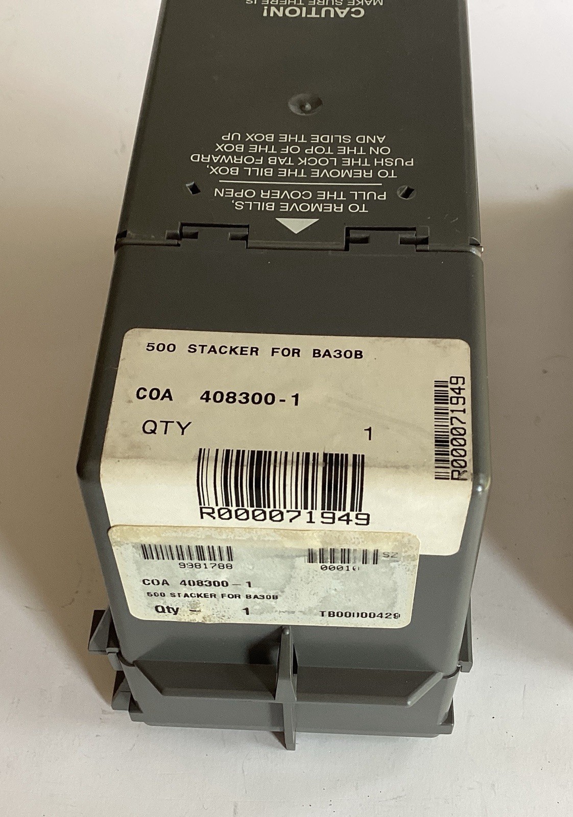 Coinco MagPro MAG32R bill acceptor/validator with 2 StackerBoxes Untested