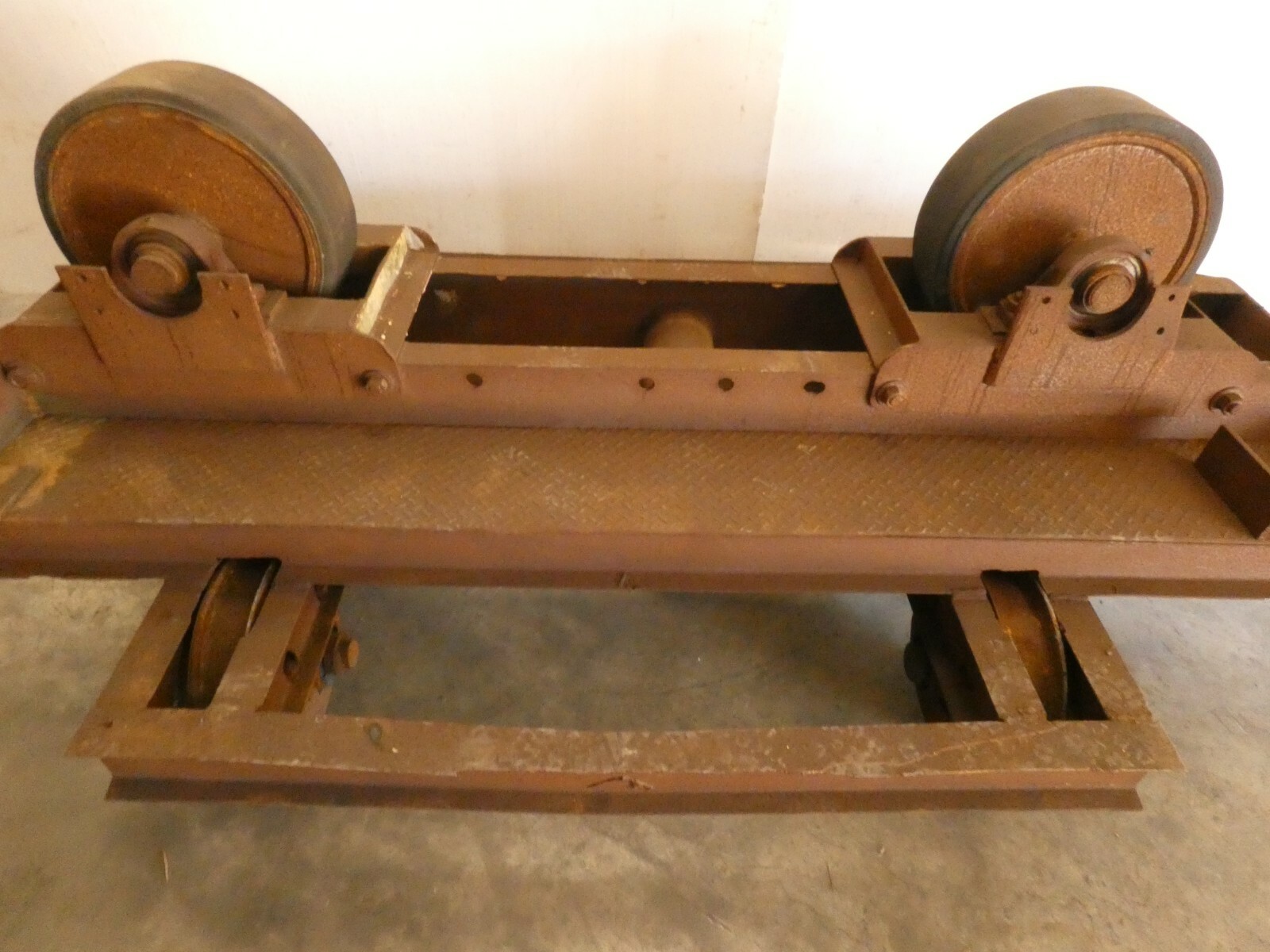 Panjiris Positioning Power Turning Roll  103" L x 67" W x 48" H