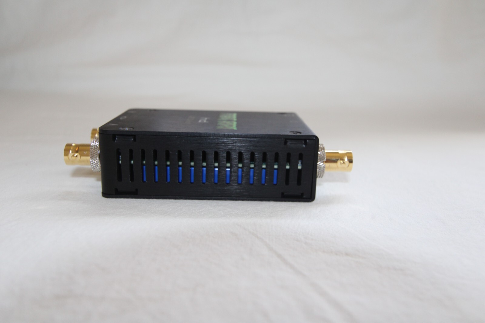 Freakshow HD SDI Battery Powered A/B Switch