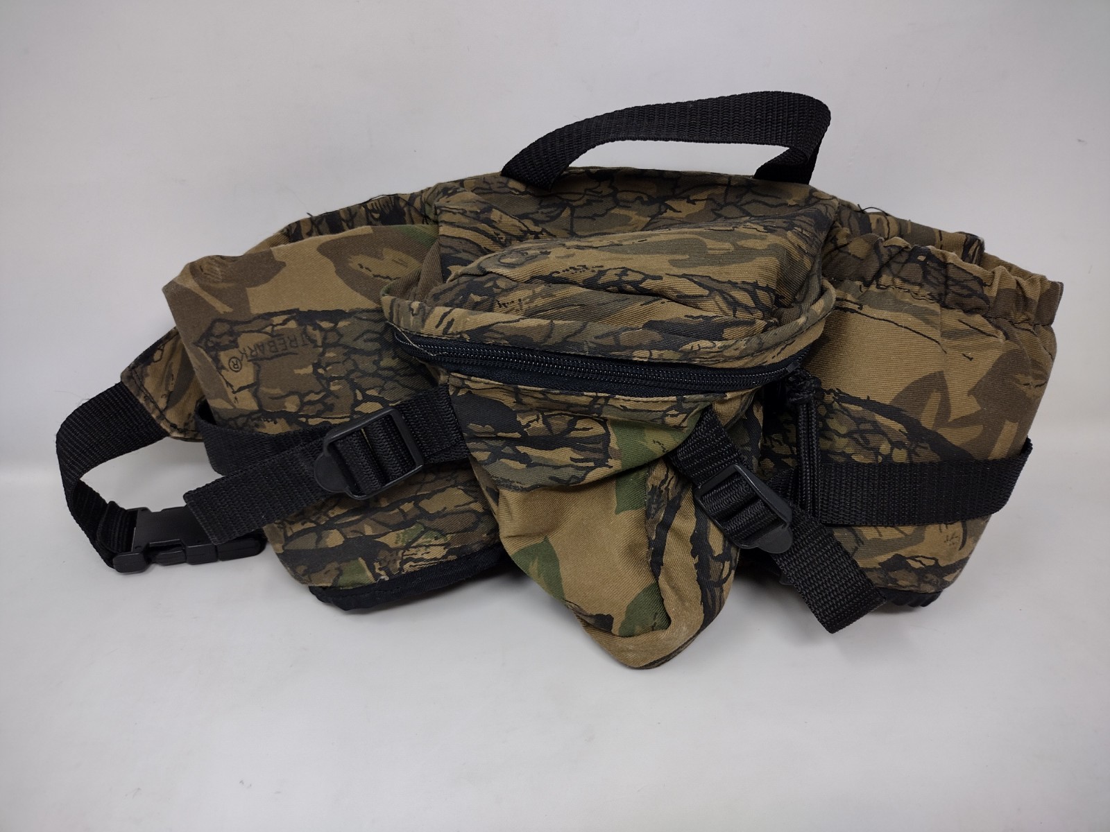 VTG TreBark by Mossy Oak Camo 3-Pocket Hunting Fanny Waist Pack w/ Bottles