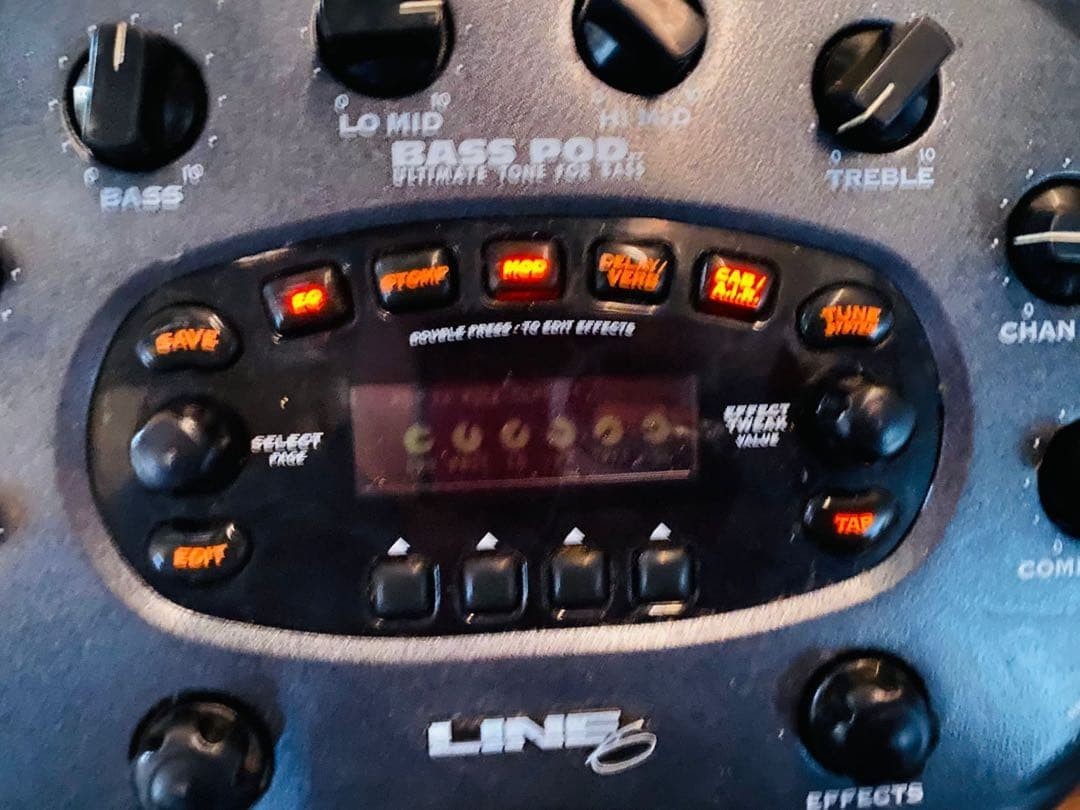 LINE6 POD HD Black Guitar Multi Effector