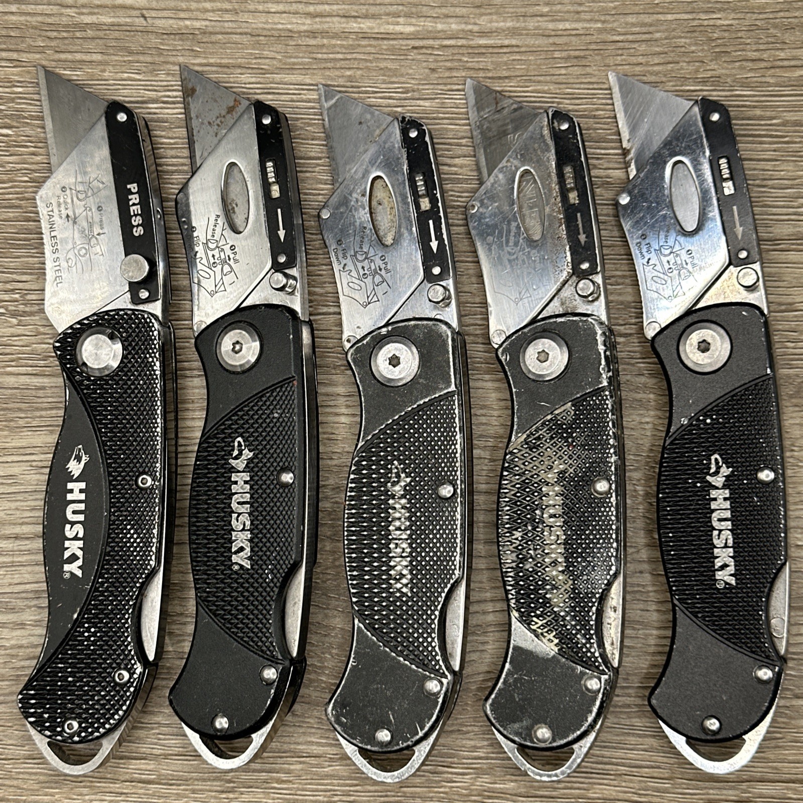 (Lot M) 5 Husky Black Folding Lockback Pocket Utility Knife Set, Box Cutter