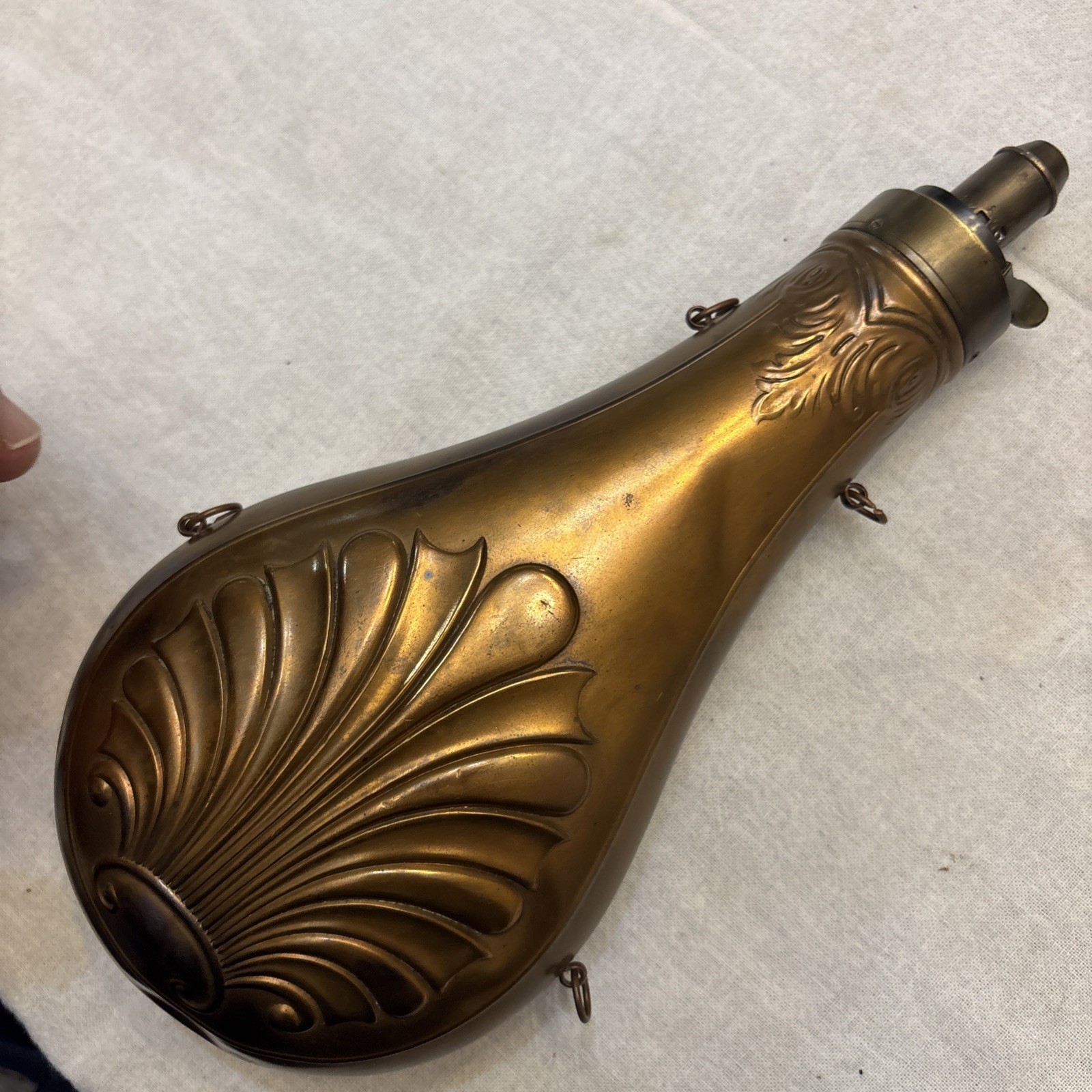 Antique Copper & Brass Black Powder Flask – Floral Shell Embossed